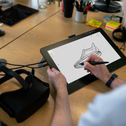 Creative sketching for virtual reality